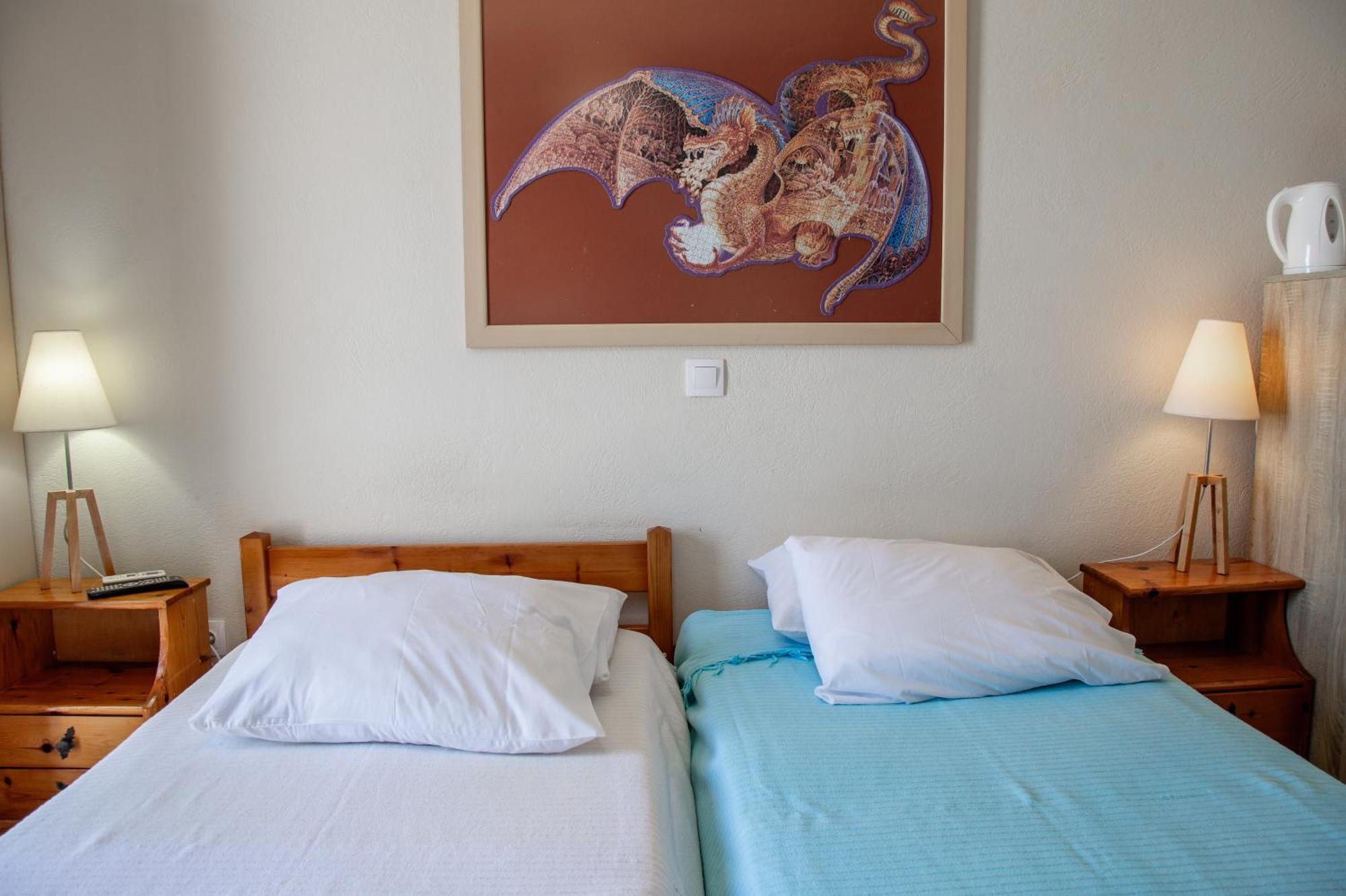 Nefeli Rooms Agia Marina Exterior foto